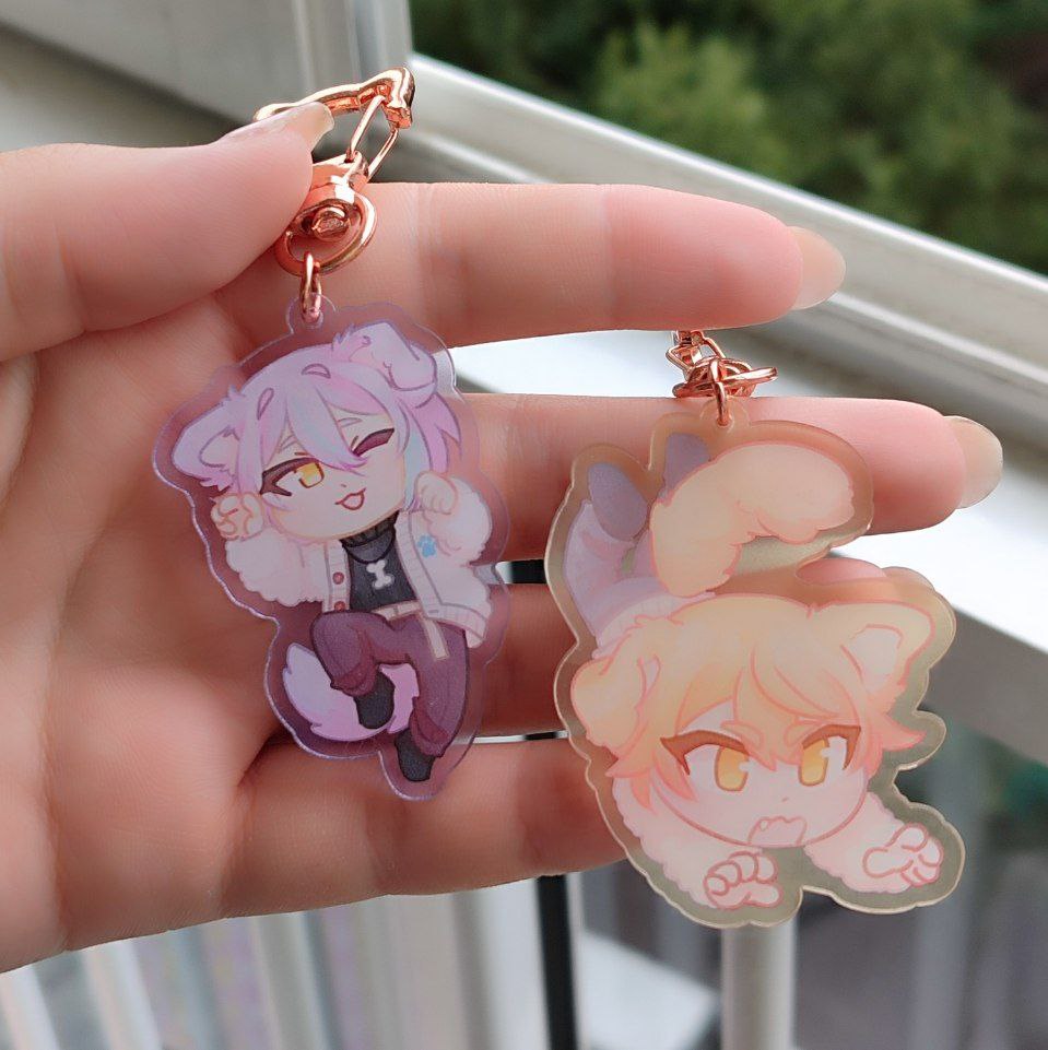 Акриловый брелок